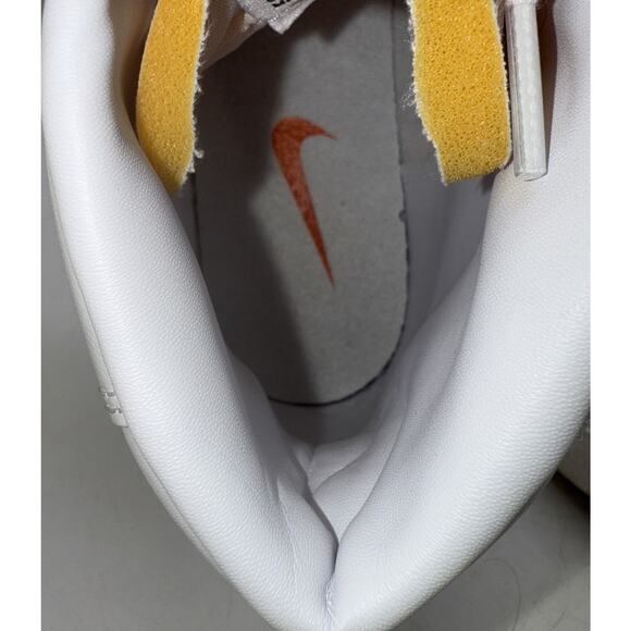 Nike Blazer Mid 77 VNTG Habanero Red Sail White CZ1055-101 Womens Size 8.5 - Picture 5 of 5